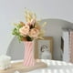 thumbnail image 4 of Jarrón de plástico moderno | Elegante jarrón decorativo blanco o rosa para estantería, repisa, mesa o chimenea | Decoración del hogar y la sala de estar, 4 of 6