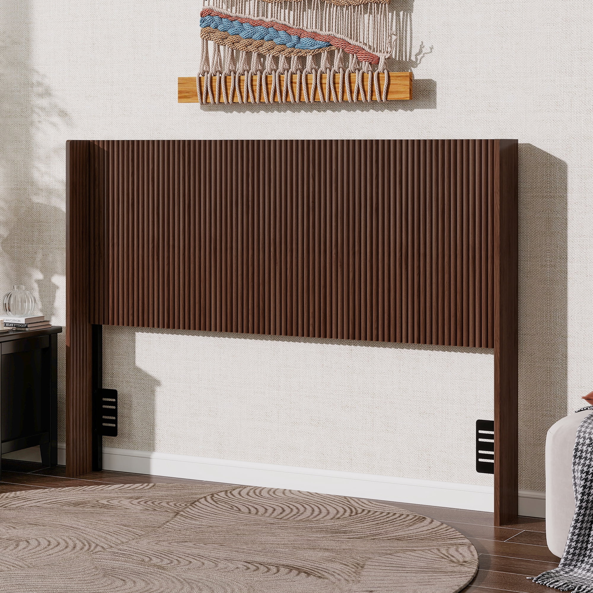 Fluted Headboard Queen Size 61.57 Inch, Freestanding Wooden Bed Headboard with Adjustable Brackets, Vertical Ribbed Headboard for Twin Full Queen Bed, Walnut