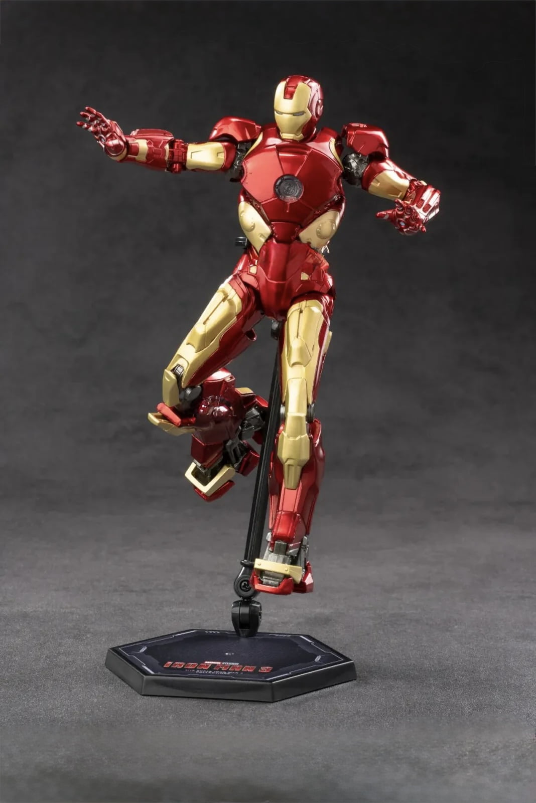 ZD Toys 1/10 Scale Iron Man Mark X MK10 Armor Collector Action Figure