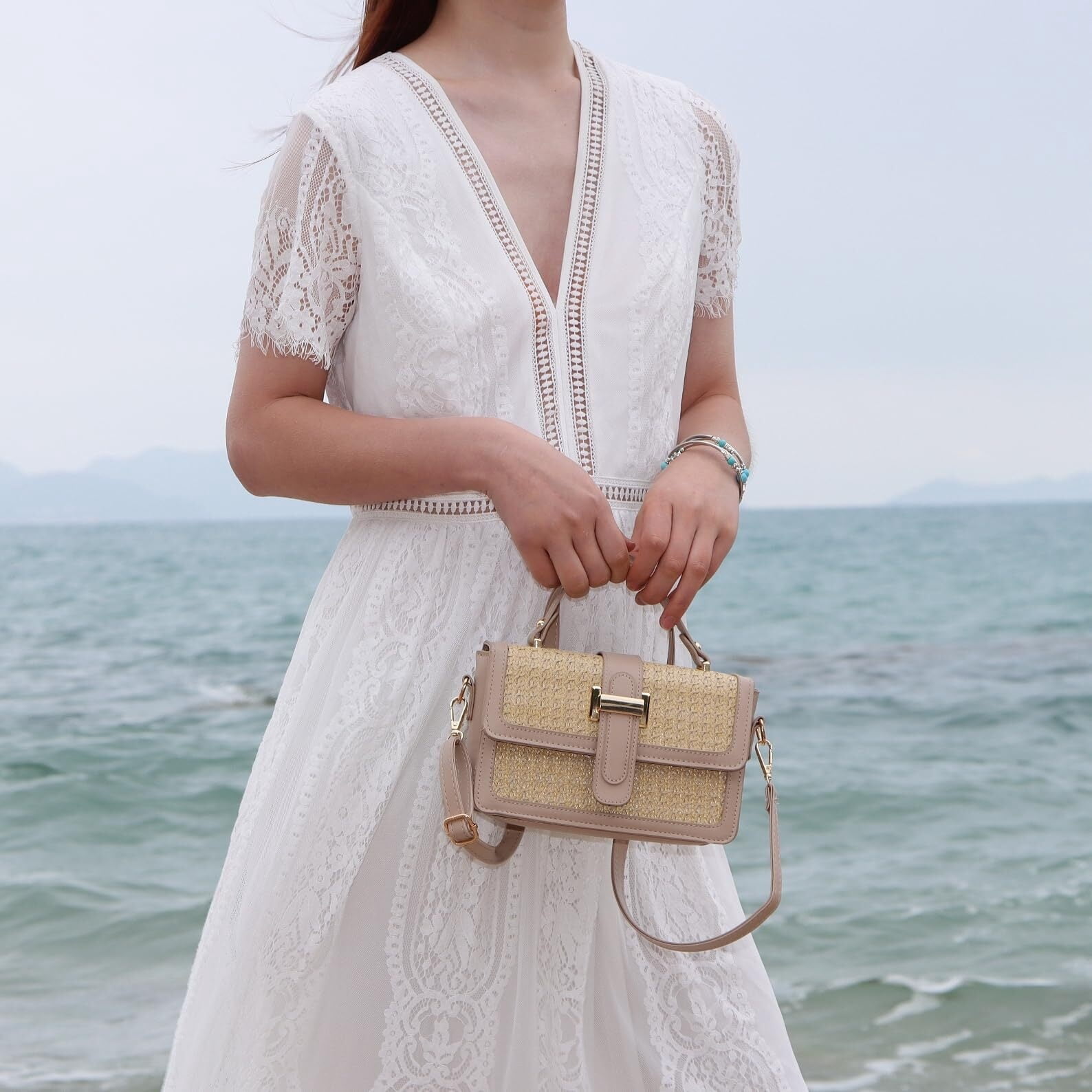 Summer Purse for Women 2025 Woven Vacation Handbags Straw Crossbody Bag for Spring Beach