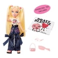thumbnail image 2 of Muñeca de moda Bratz Stylin' Cloe con camiseta personalizable, 2 of 9