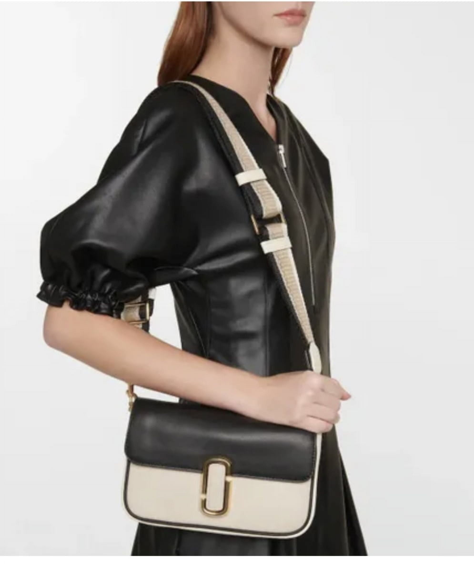 ショルダーバッグ (MARC JACOBS) MINI  MESSENGER GREIGE Marc Jacobs The Groove Leather Mini Messenger Bag in Greige