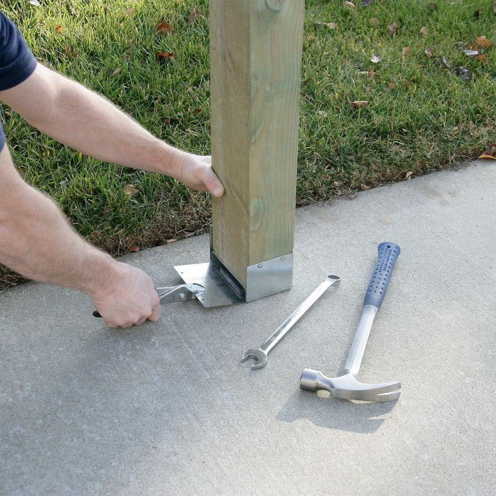 Simpson Strong Tie ABW46Z ZMAX Galvanized 12-Gauge 4-Inch by