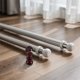 thumbnail image 5 of Juego de 2 soportes para barra de cortina: soportes de madera para cortina de pared (diámetro de 28,5 mm), accesorios de montaje., 5 of 5