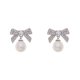 thumbnail image 1 of Pendientes colgantes chapados en platino estilo pajarita con perlas de imitación para boda, cóctel y fiesta, 1 of 4
