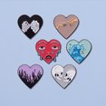 thumbnail image 2 of Horror Skeleton Heart Esmalte Pin Punk Mano Onda Broche Amor Pins Solapa Insignia Accesorios De Joyería Regalo Para Amigos, 2 of 4