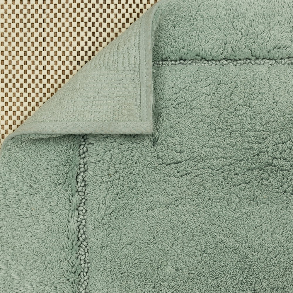 Mohawk Home Regency Plush Stain/Fade Resistant Non-Slip Machine Washable Bath Mat, Seaglass, 2' 3" x 3' 9"