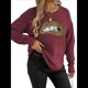 thumbnail image 1 of Suéter de Cuello Redondo Personalizado con Estampado de Leopardo y Labios Bordados para Mujer Vino Tinto L, 1 of 8