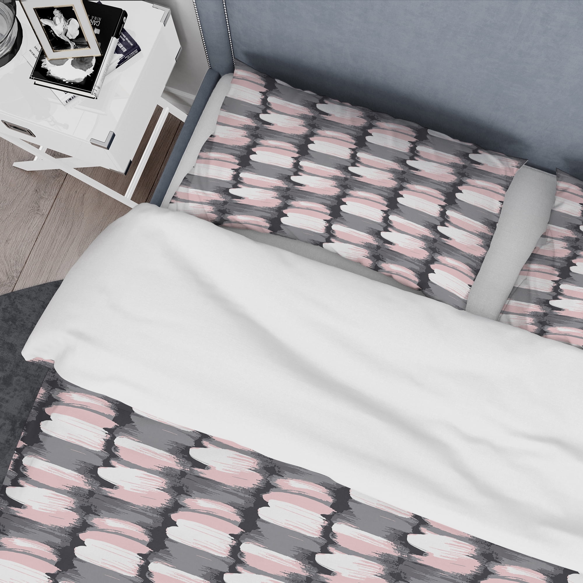 Designart 'Paint brush strokes pattern' Mid-Century Modern Duvet Cover Set