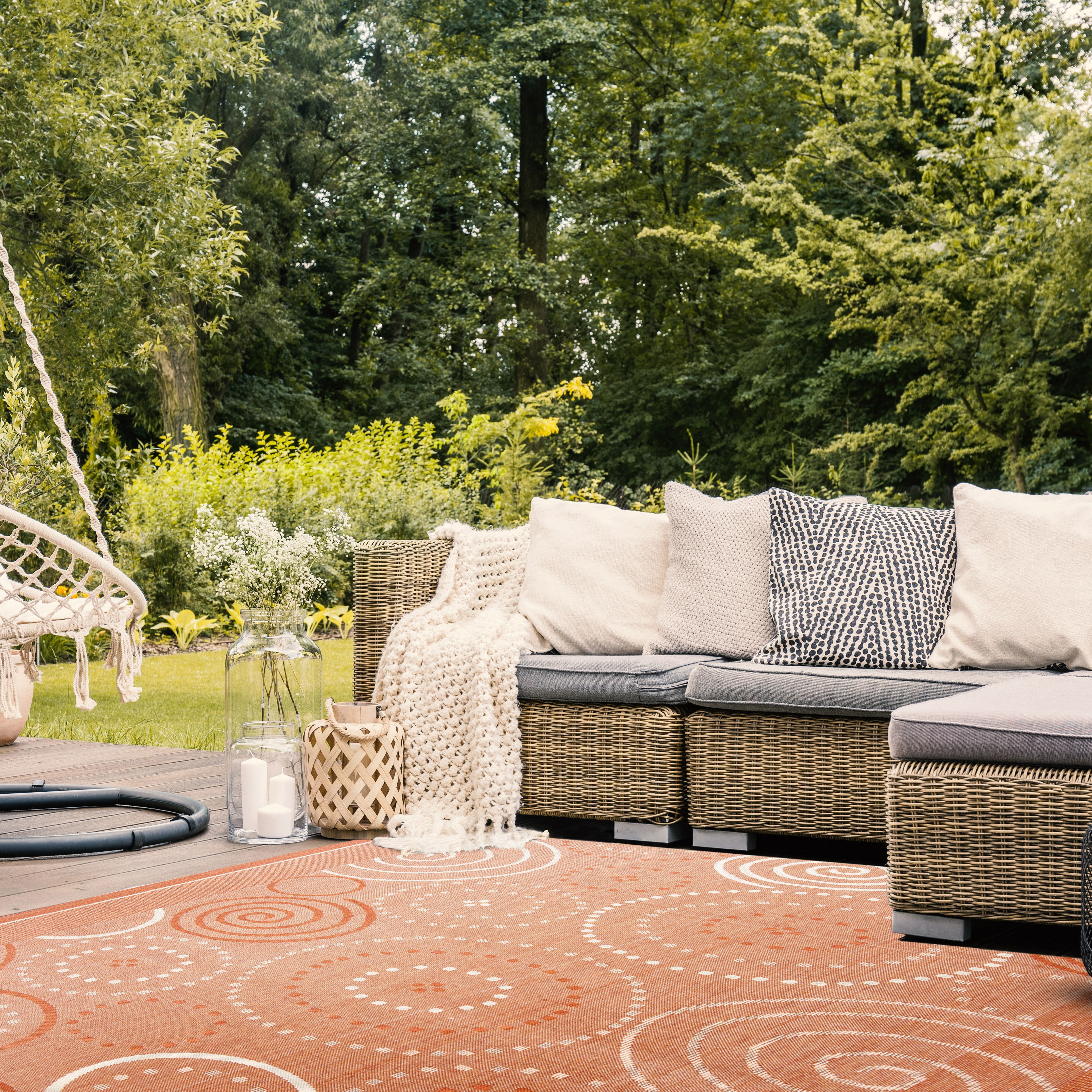 Safavieh Courtyard Hugo Oriental Indoor/Outdoor Area Rug, Terracotta/Natural, 5'3" x 7'7"