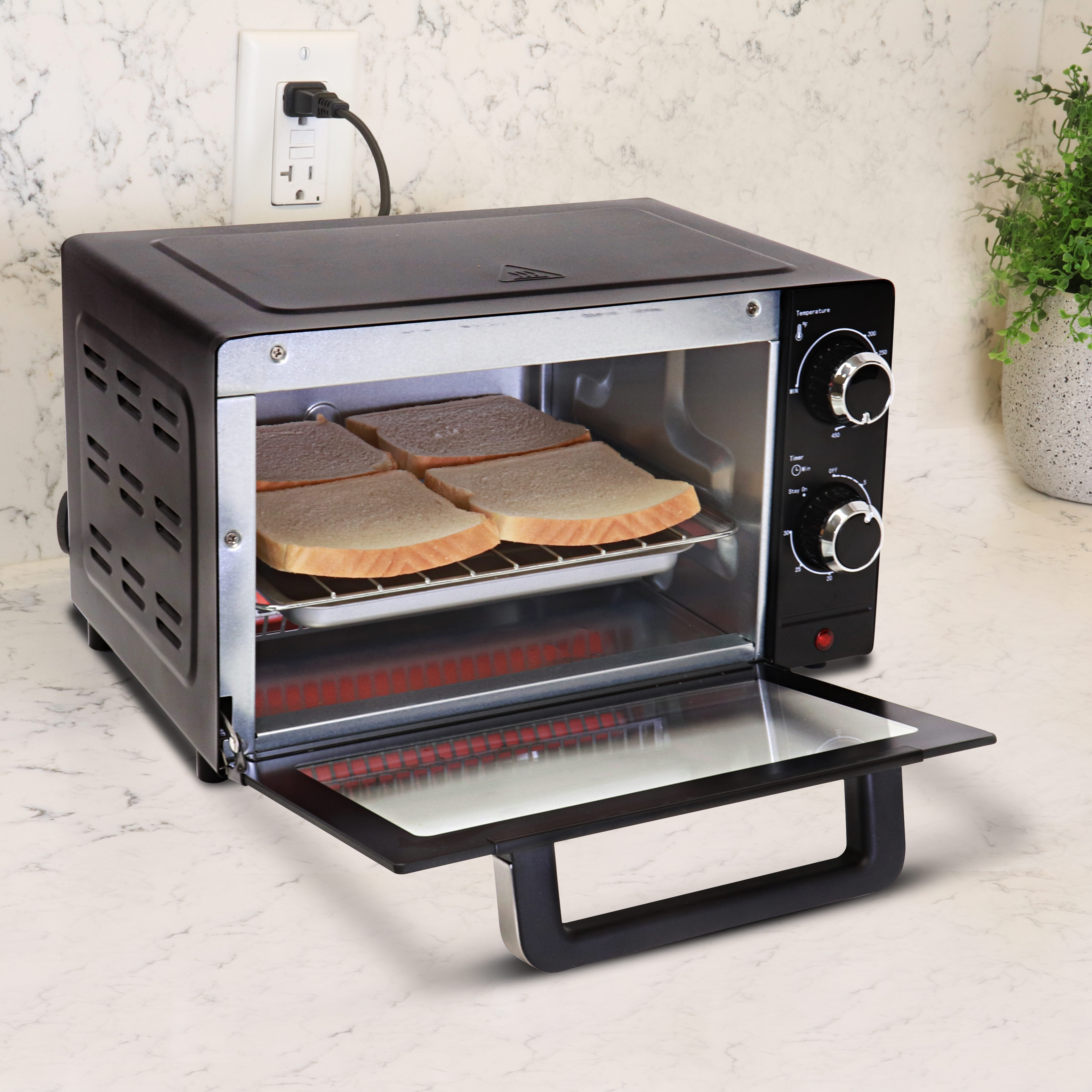 Total Chef Countertop Toaster Oven, Pizza Maker, 4 Slice Capacity Compact Oven, Bake, Toast, Roast, Broil, Natural Convection, Black And Stainless Steel
