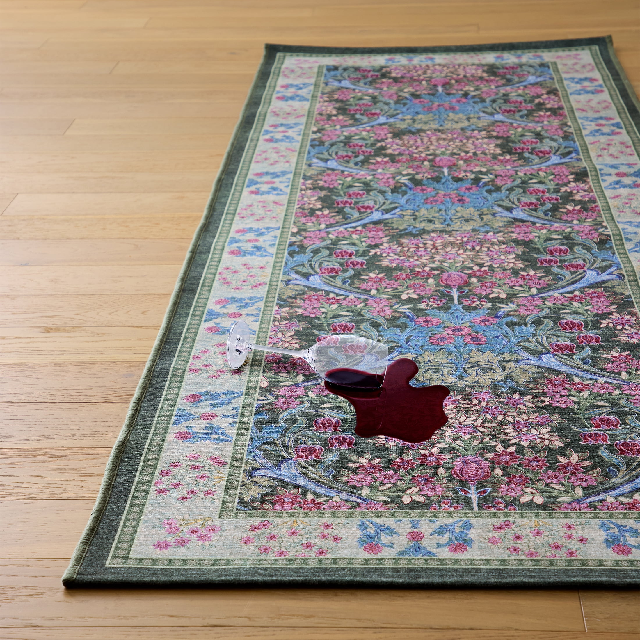 Better Homes & Gardens Green Hannah Flowing Floral 30" x 96" Runner Rug