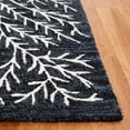 thumbnail image 3 of SAFAVIEH Soho Roger Abstract Area Rug, Black/Ivory, 5' x 8', 3 of 8