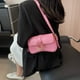 thumbnail image 4 of Bolso de un solo hombro, billetera clásica retro, bolso de mano de cuero de PU, adecuado para citas y viajes diarios. Rosa, 4 of 5