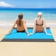 thumbnail image 5 of Xihbxyly Manta de Playa Extragrande Antiarena, Impermeable, Ligera y Portátil, Ideal para Picnics Familiares, Ideal para Viajes Al Aire Libre, 190 X 208 Cm, Incluye Bolsa de Transporte., 5 of 5
