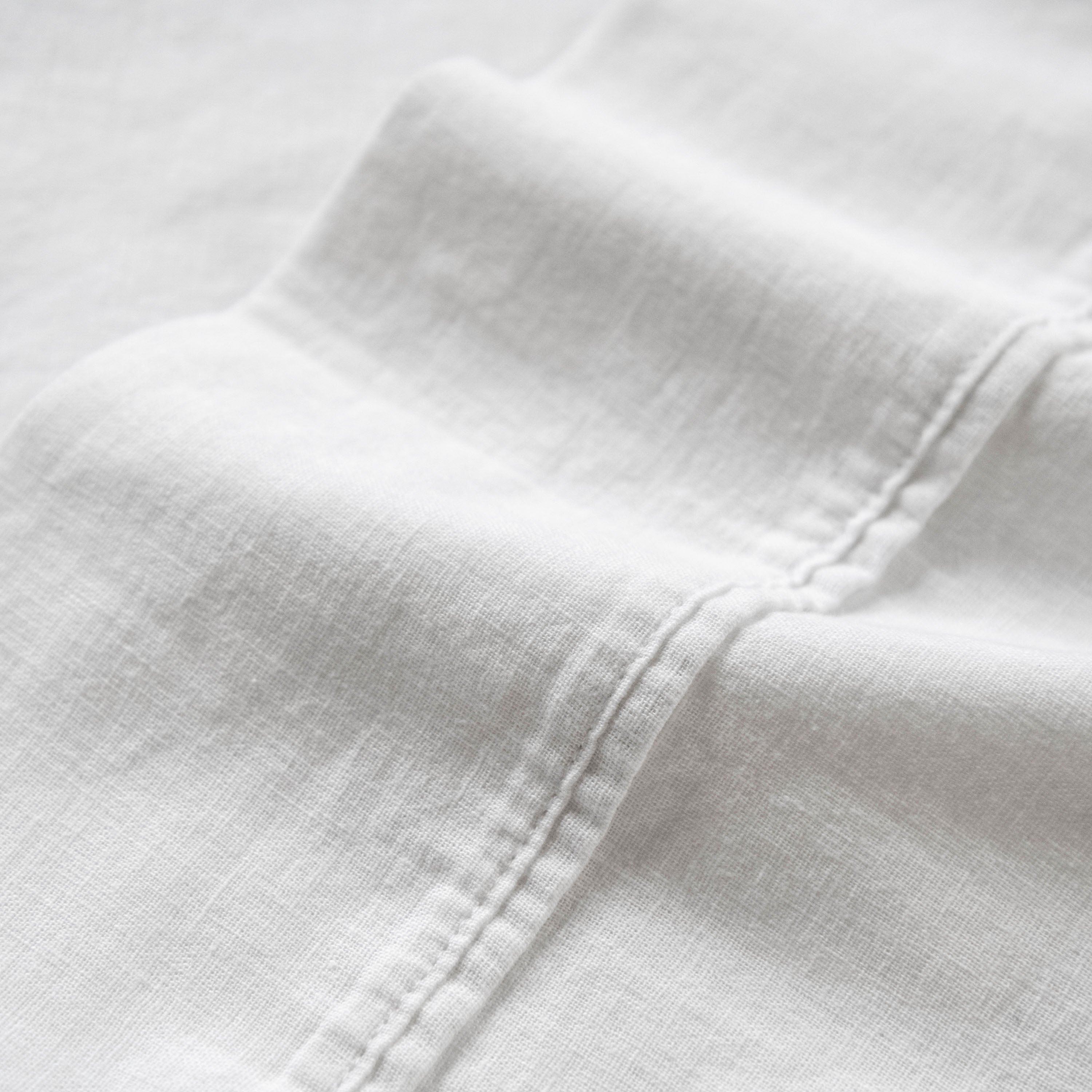 Seed & Stone Recycled Cotton Percale Bed Sheet Set, Soft, with Deep Pockets, Queen, White, 4-Piece