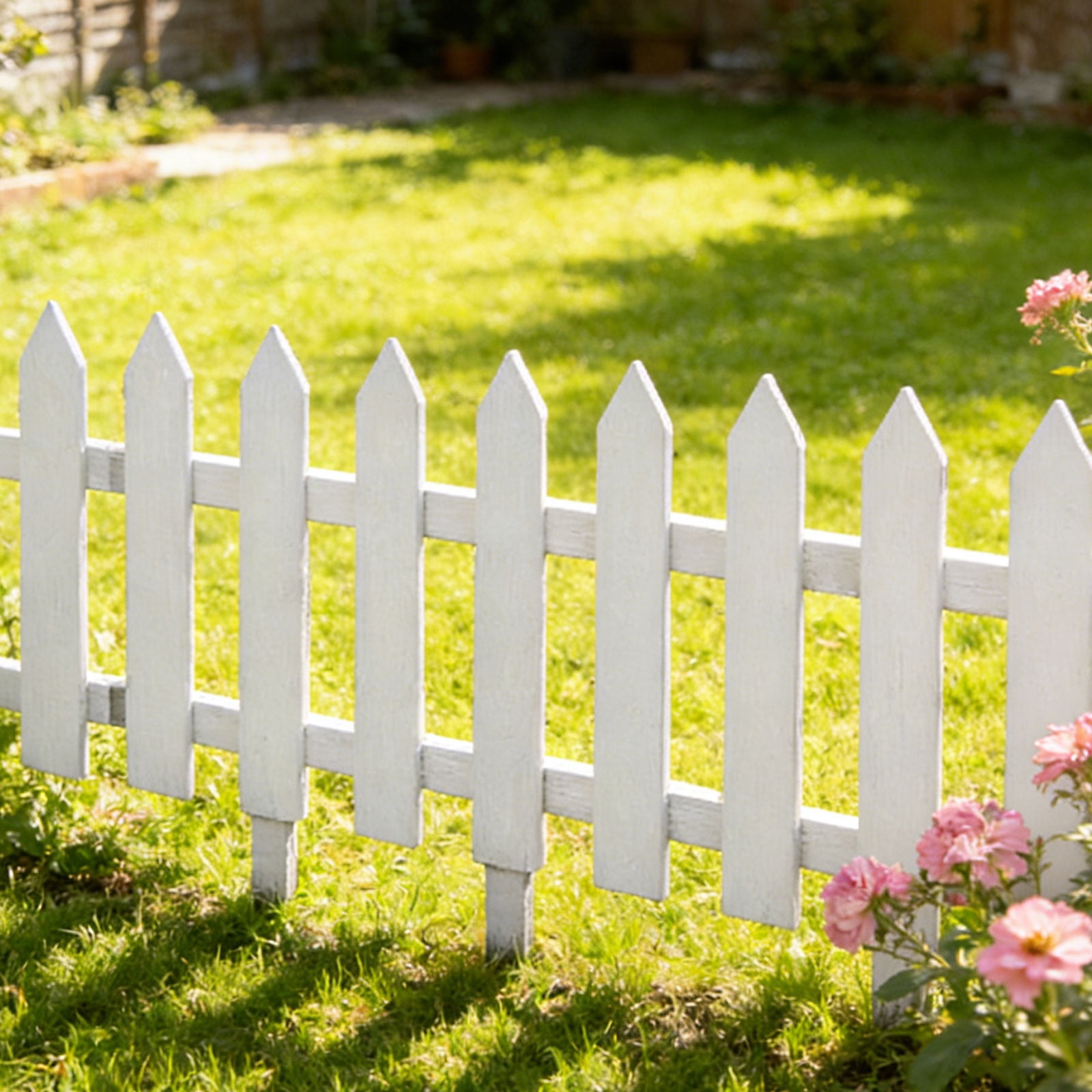 CuiLiyq 24 Pack White Garden Fence with 24 Insert Lawn Picket Fence Garden Border Decorative Plastic Panels, for Landscape Flowerbeds Plants Yard, 6.69'' L x 7.87'' H