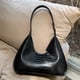 thumbnail image 2 of Bolsos vintage en forma de media luna para mujer, bolsos y carteras de diseño de lujo, novedad de 2023, en PU, estampado de cocodrilo, media luna, para debajo del hombro, 2 of 5