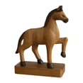 thumbnail image 1 of Estatua de caballo decorativa de madera, centro de mesa artesanal retro, adorno ornamental de mesa. Grande, 1 of 9