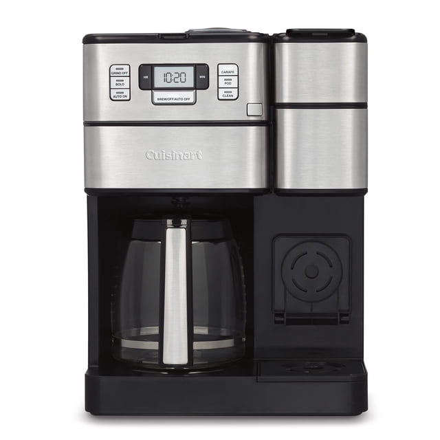 cuisinart ss-gb1 coffee center grind and brew plus, molinillo de café integrado, cafetera y cafetera de una sola porción con tamaño de porción de 6 oz, 8 oz y 10 oz, negro/plateado, vaso de 12 tazas Vista frontal centrada de la Cuisinart SS-GB1 en acabado acero inoxidable y negro. Panel digital superior con pantalla y botones para programar hasta 24 horas y ajustar intensidad. Tolva y molinillo integrados a la derecha. Jarra de vidrio para 12 tazas con boquilla antigoteo y mango ergonómico en la base izquierda. A la derecha, compartimento para cápsulas de una sola porción y bandeja de goteo ajustable para taza de viaje; adecuada también para preparar porciones individuales con cápsulas compatibles Keurig K-Cup.