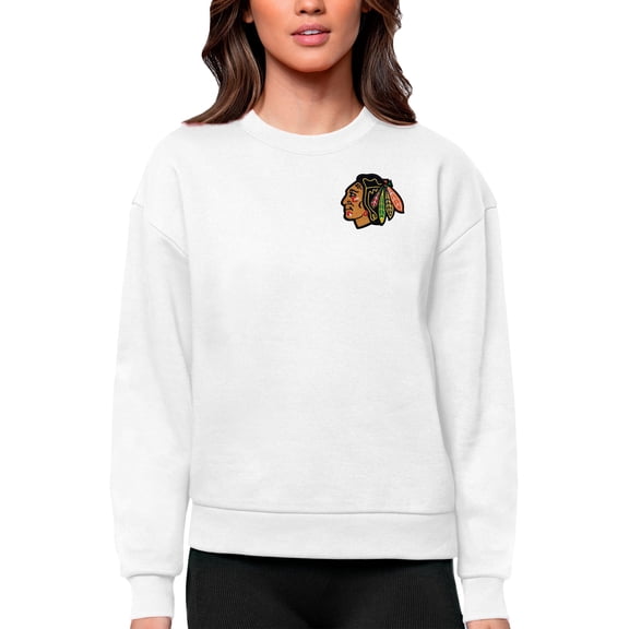 Women's Antigua White Chicago Blackhawks Primary Logo Victory Crewneck Pullover Sweatshirt