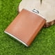 thumbnail image 5 of Juegos de petacas para hombre, petaca de acero inoxidable, petaca con bolsillo de cuero marrón de 8 oz, set de regalo de petaca para cadera, caja de regalo negra, 5 of 5
