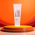 thumbnail image 3 of Bath and Body Works Sensitive Skin Colloidal Oatmeal Moisturizing Body Wash (10 FL OZ / 295 mL), 3 of 4
