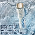 thumbnail image 3 of Loción de tratamiento Toner Estée Lauder Micro Essence, 30 ml, para viajes, 3 of 6