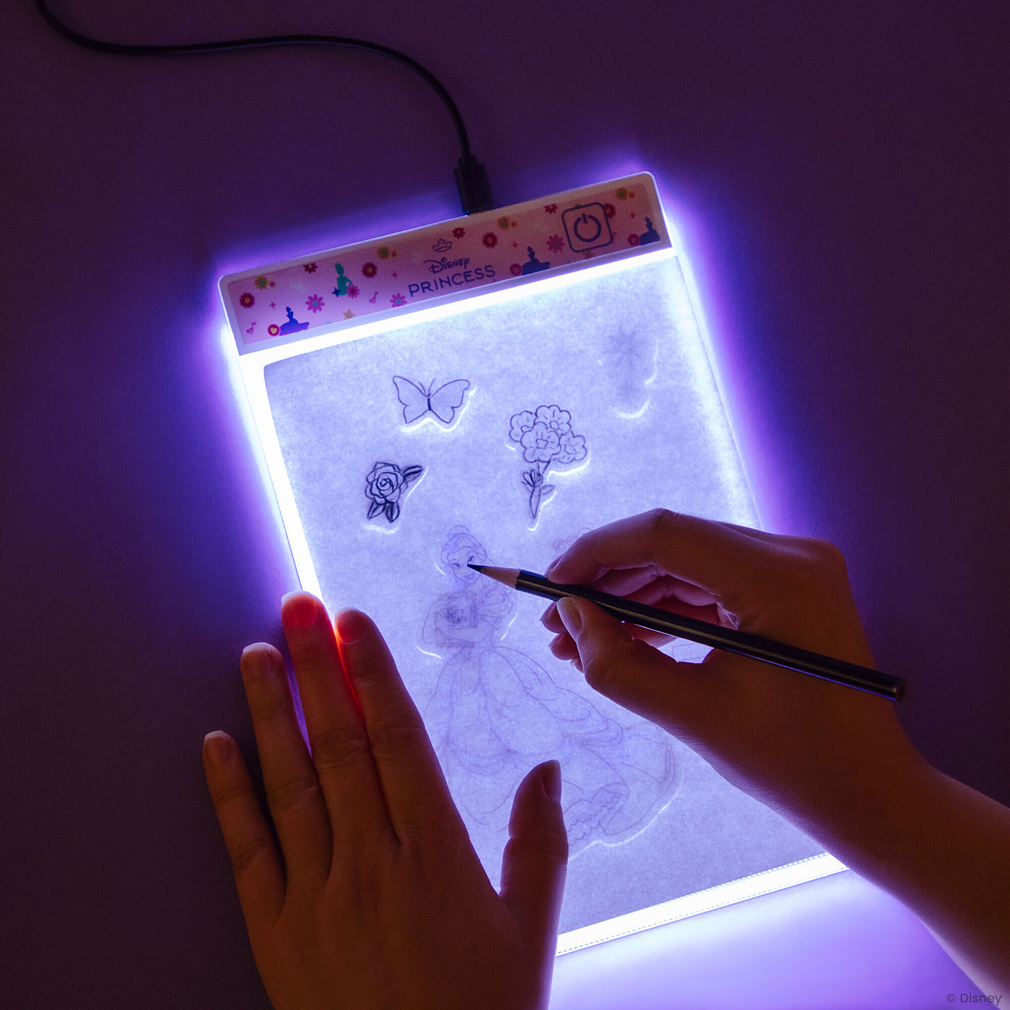 Fashion Angels: Light Up Sketch Pad - Disney Princess Royal Scenes - Design Art Kit, Illuminated Tracing Pad, Reusable Clings, Sticker Sheet, Kids 8+