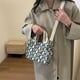 thumbnail image 2 of Bolso de lona con estampado de letras de moda, bolso de hombro informal tridimensional, 2 of 5