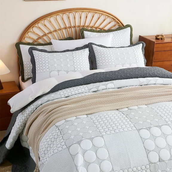 Oversized King Quilt Set Dark Grey-128x120 California King Bedspread with 2 Pillow Shams- Plaid Embroidery Bedding Comforter for All Season-Lightweight Coverlet Drop to The Floor