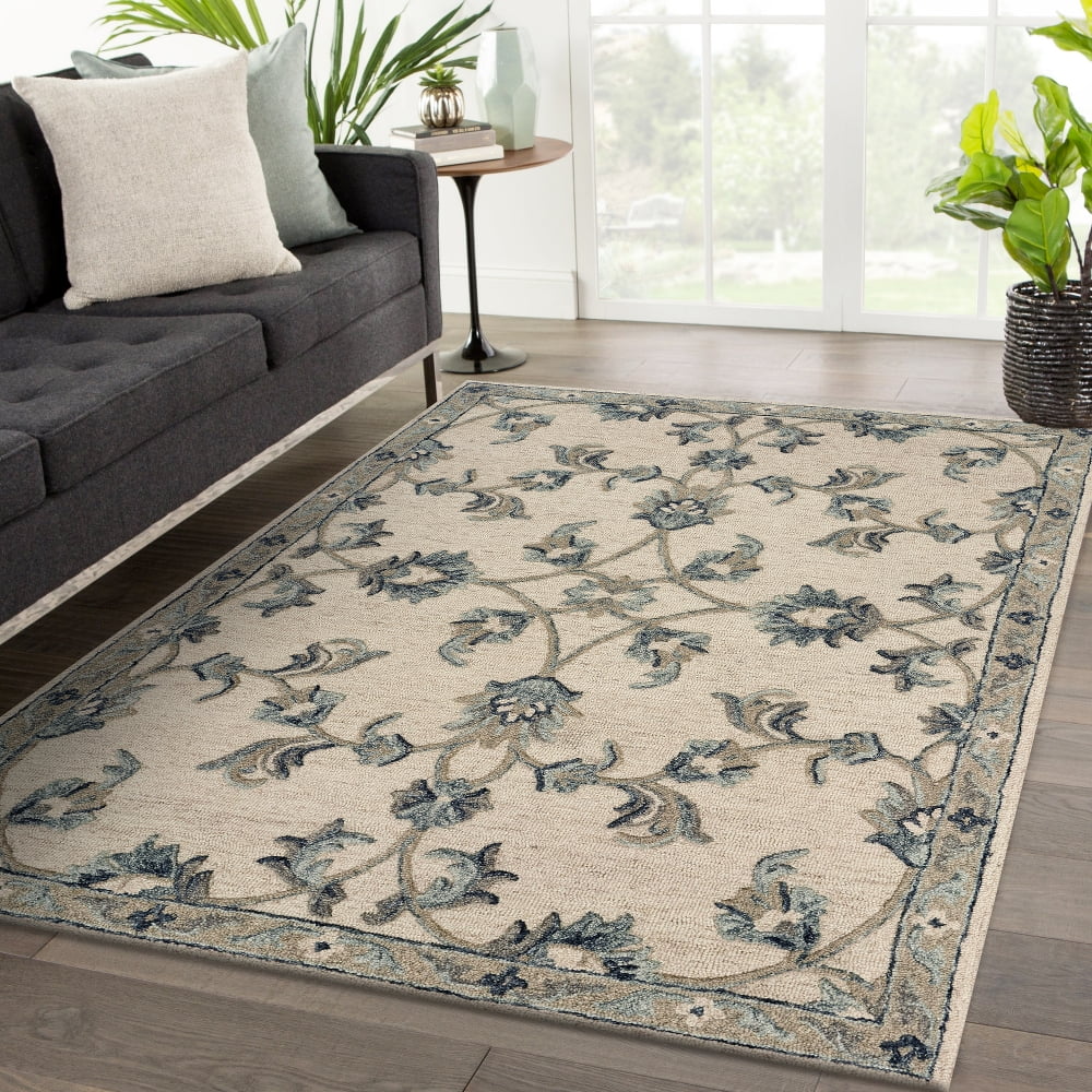 LR Home Mirroring Ivory / Blue 7x9 Floral Bloom Area Rug