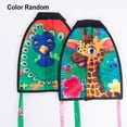 thumbnail image 2 of Kites beach al aire libre juguete niños volando juguetes kindergarten juego diversión suministros preescolar niños niñas fiesta favores color al azar Advancent FN009833-00, 2 of 7