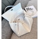 thumbnail image 4 of Bolso de mano de cuero de alta calidad de gran capacidad, bolso de hombro de cuero para mujer y bolso de compras y de viaje de mano, 4 of 5