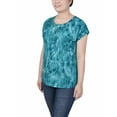 thumbnail image 2 of NY Collection Women's Petite Extended Sleeve Top with Grommets, 2 of 4