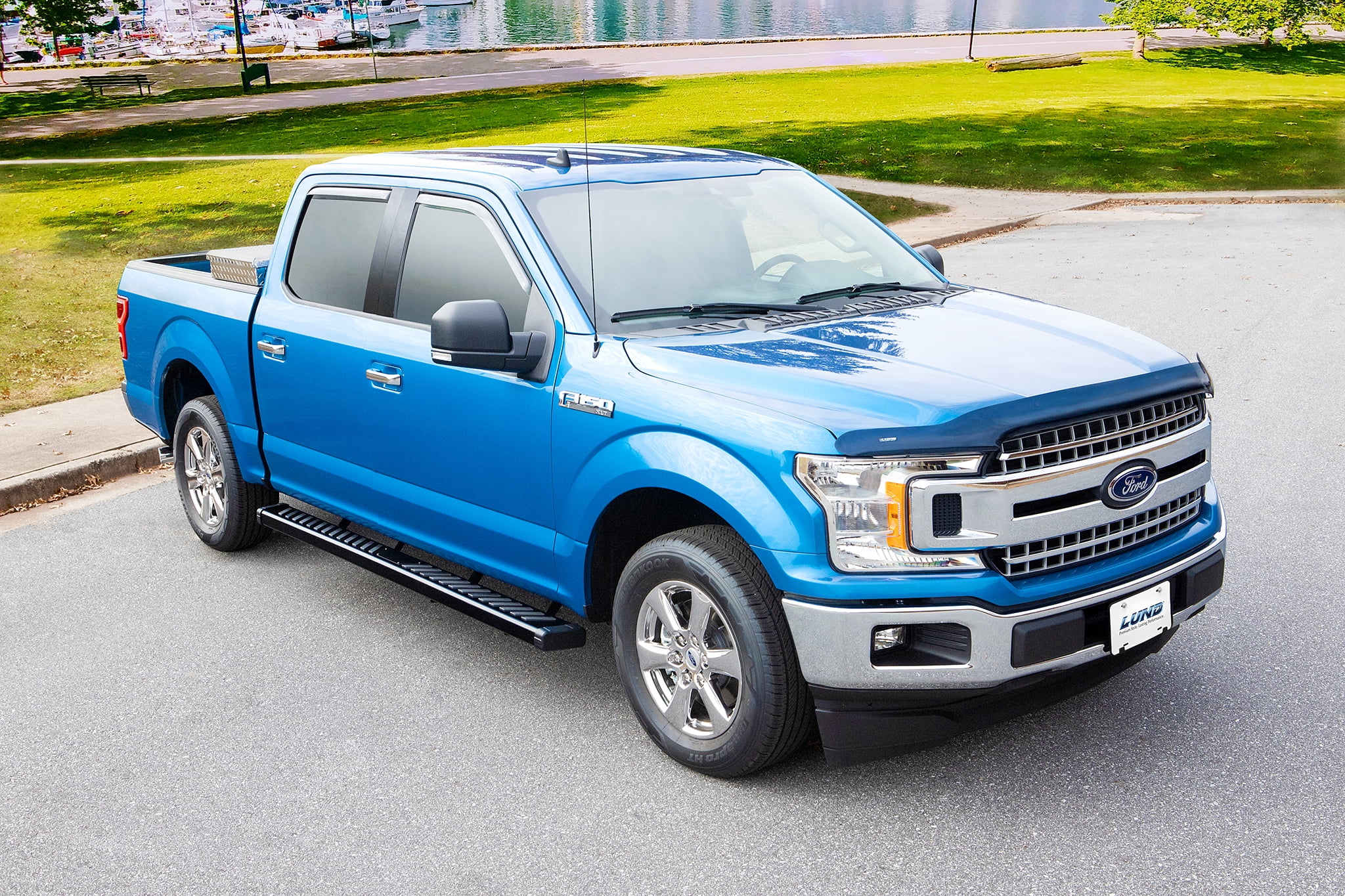 Lund By Realtruck 28565036 Summit Ridge 2.0 Black Stainless Steel Running Boards Compatible with 1999-2016 Ford F-250, F-350, F-450 Supercrew
