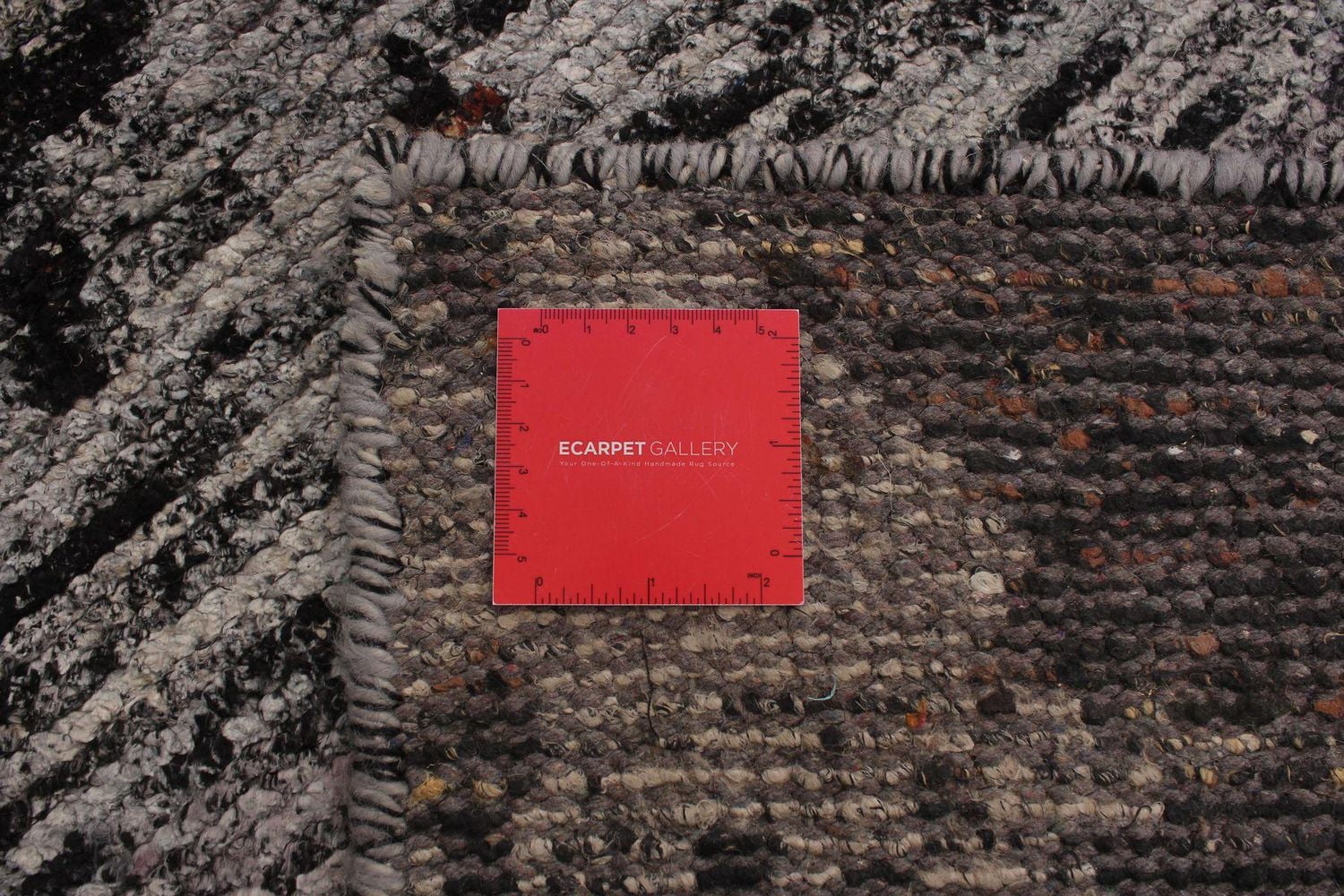 ECARPETGALLERY 5'5" x 7'9" Transitional Sari Silk Hand-knotted Area Rug for Living Room, Dining Room and Bedroom in Grey