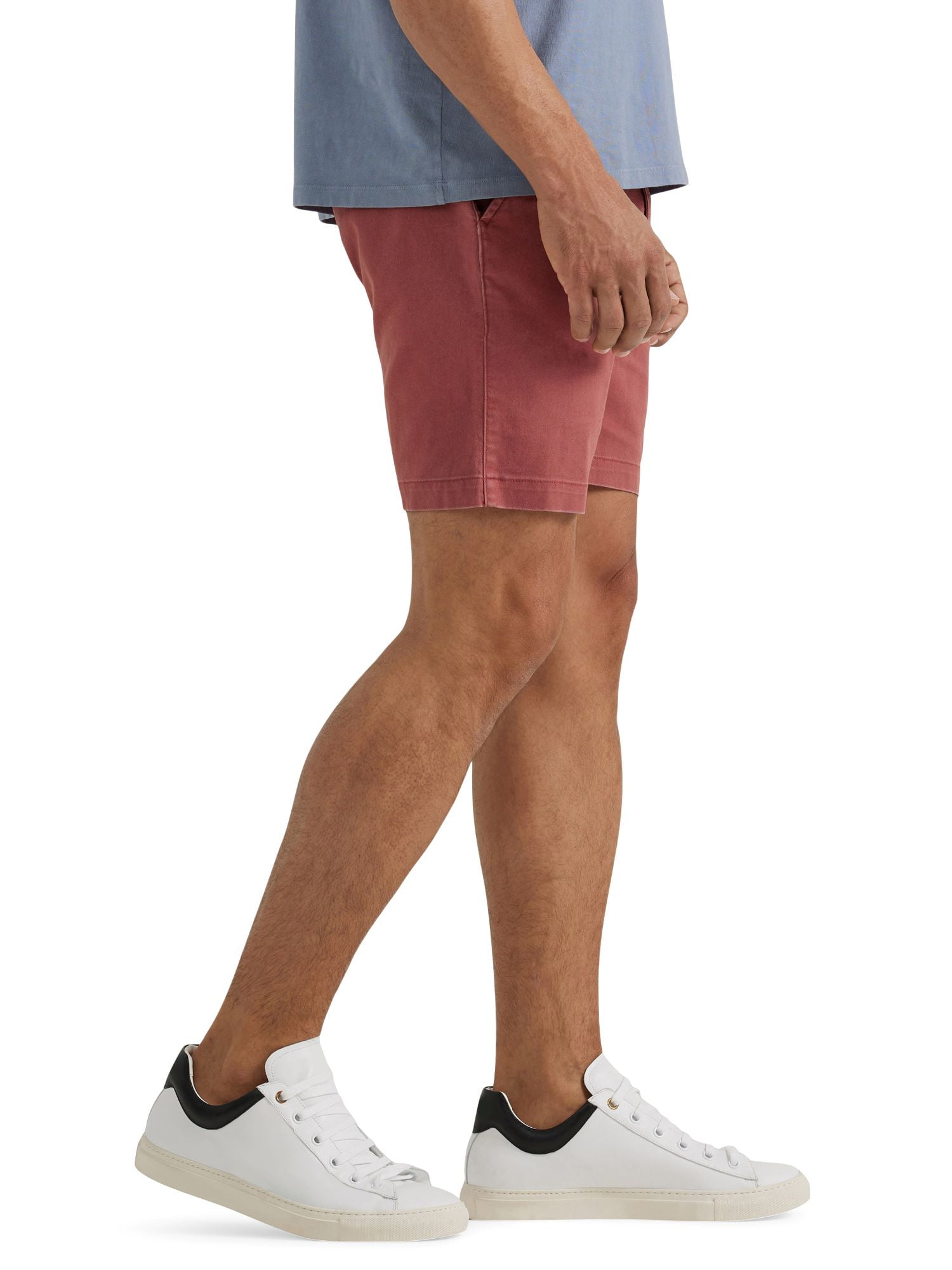 Wrangler Men's Regular 7" Fit Flat Front Short