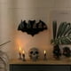 thumbnail image 2 of Cateissary Estante colgante funcional con 3 ganchos para tema de Halloween Estante de murciélago de hotel Decoración de pared de Kits de decoración para fiestas, 2 of 6