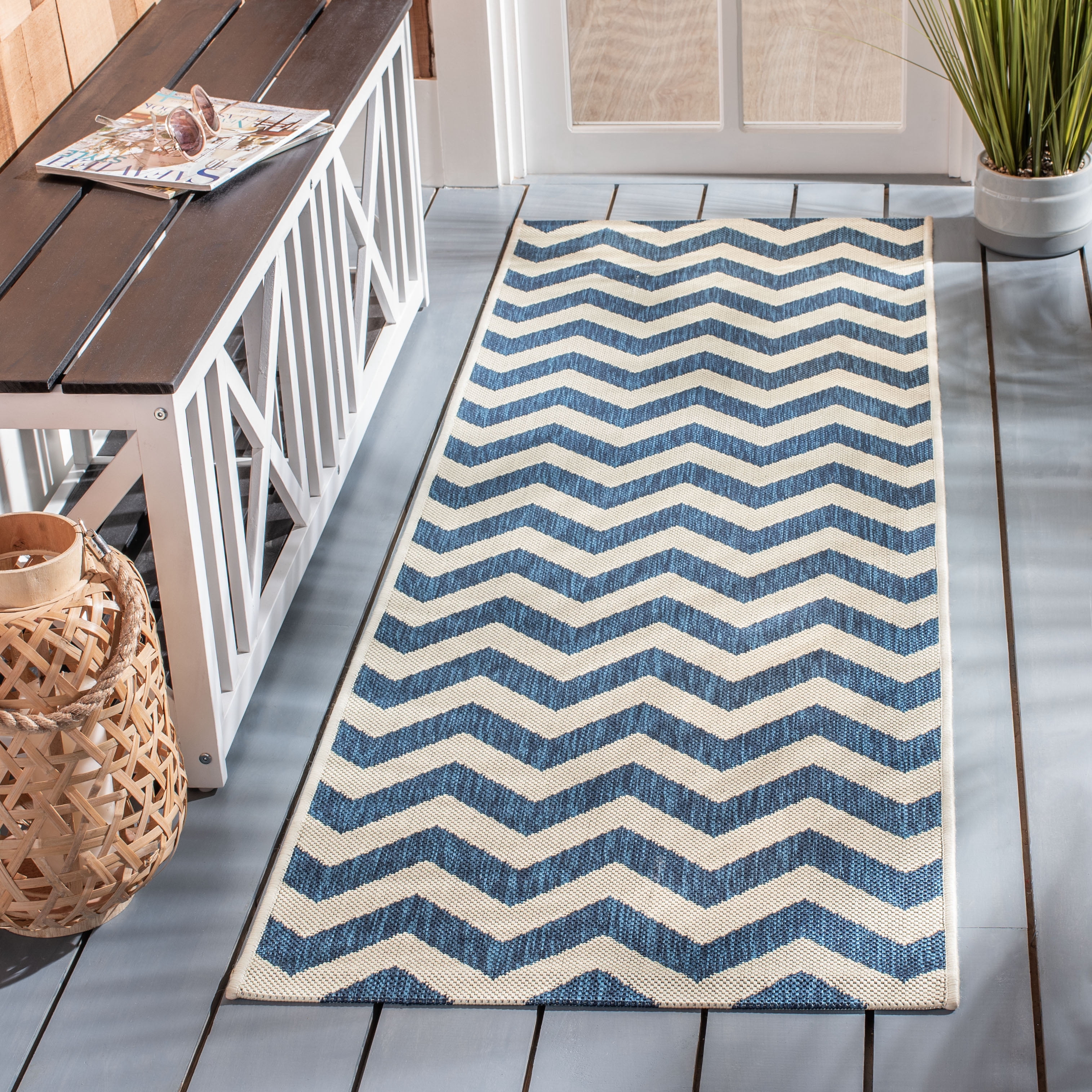 Safavieh Courtyard Bailey Chevron Indoor/Outdoor Runner Rug, Navy/Beige, 2'3" x 14'