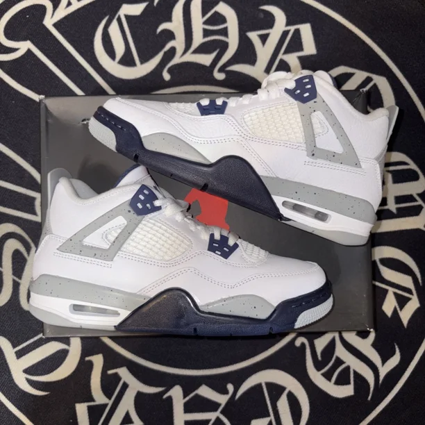 Ni - ke Size 5.5 - Ni - ke Air Jordan 4 Retro GS Midnight Navy Men's Shoes