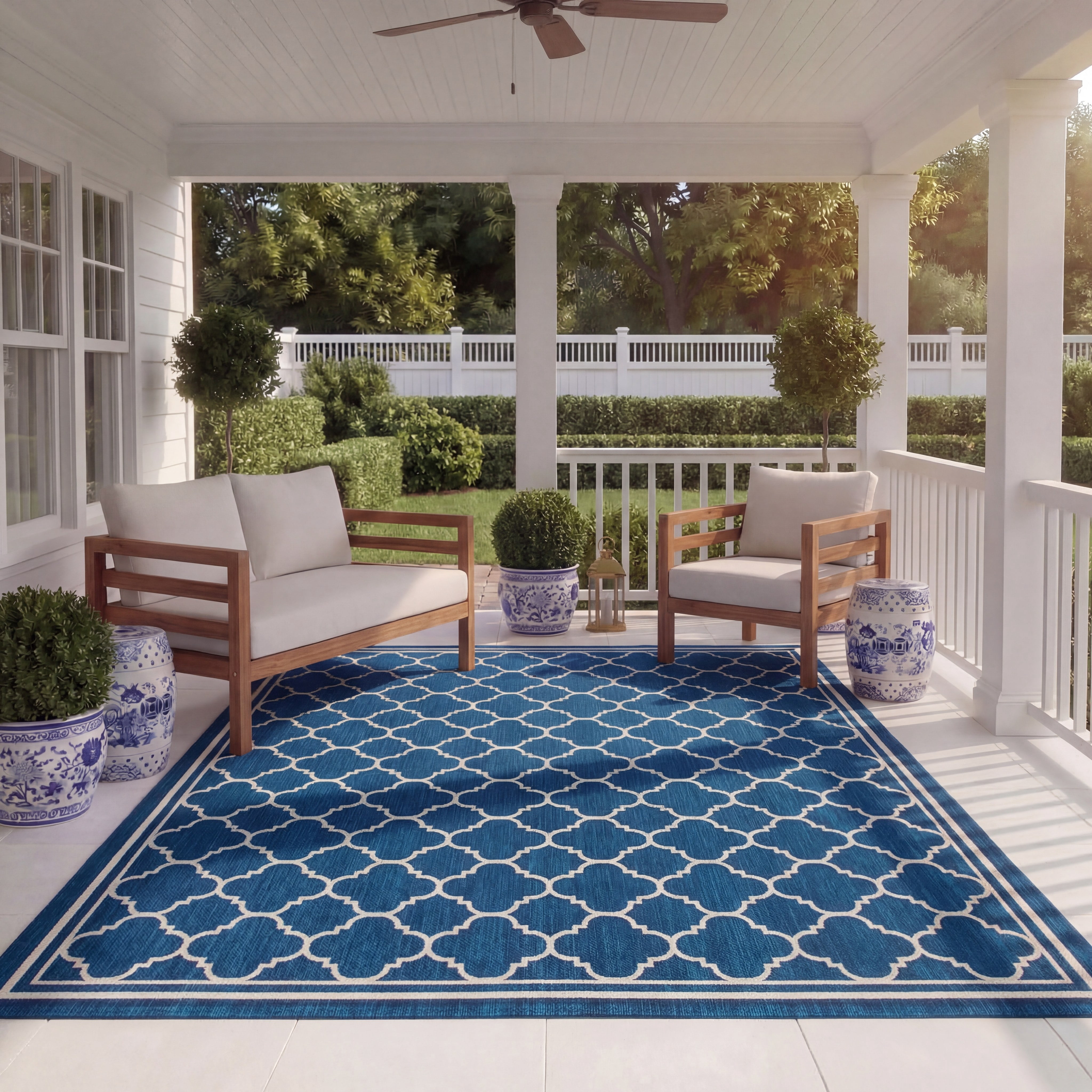 Safavieh Courtyard Alina Geometric Quatrefoil Indoor/Outdoor Area Rug, Navy/Beige, 9' x 12'