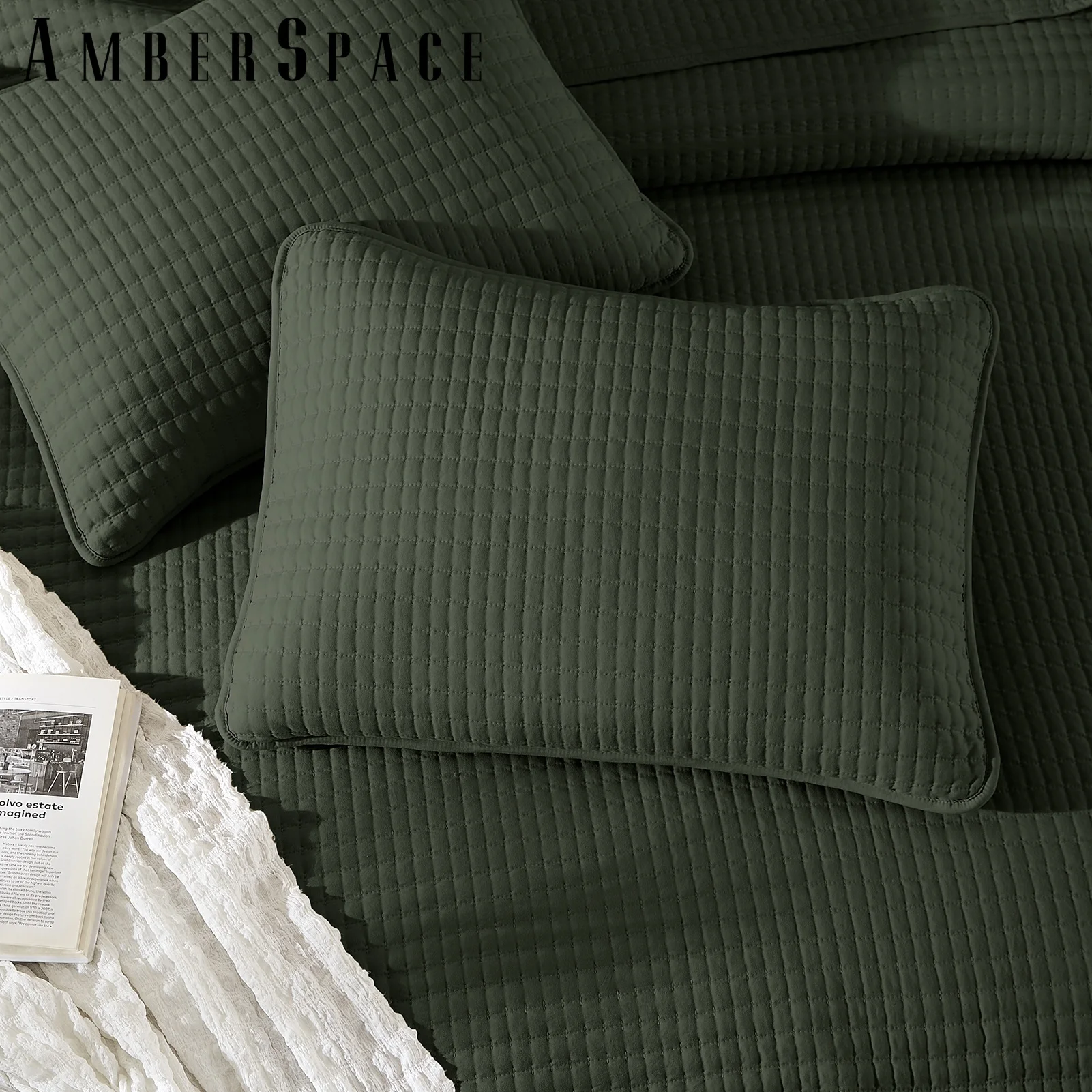 Amberspace Lightweight 3-Piece Bed in a Bag Quilt Set with Pillow Shams,Dark Green,Queen