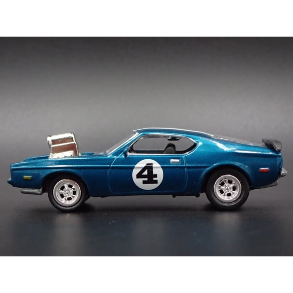 Open Box 1973 FORD MUSTANG FASTBACK MACH I 1/64 SCALE LIMITED DIORAMA DIECAST MODEL CAR