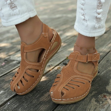 

Women s Summer Slides Shoes Comfortable Retro Wedge Sandals with Closed Toe and Hollo w Design - Perfect for Casual Wear and Slingback Style