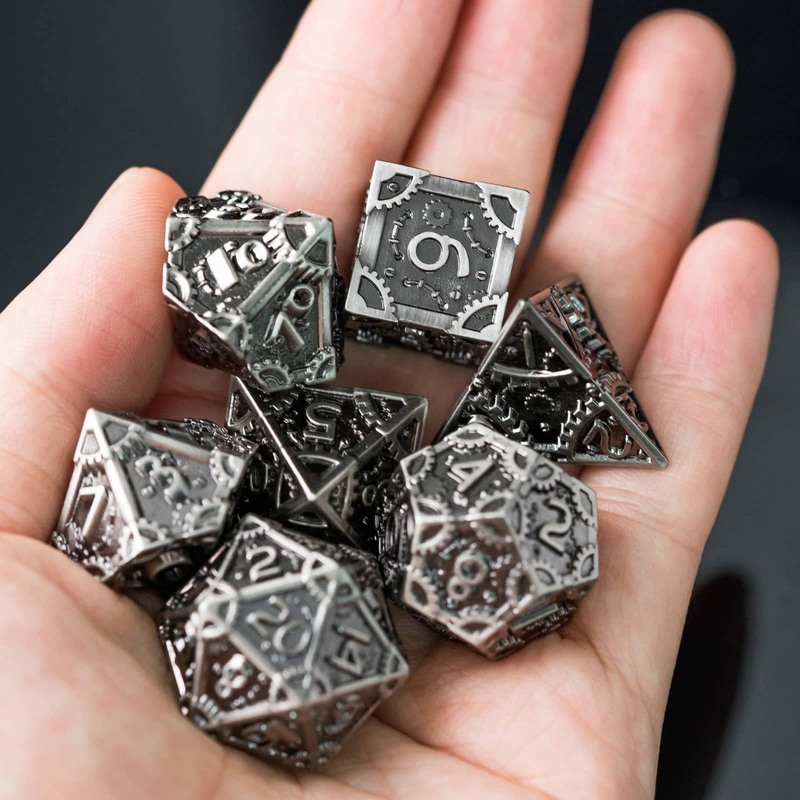 Cusdie 7 PCS/SET DND Metal Dice, Steampunk Polyhedral D&D Dice Set, Metal Dice Set for Role Playing Game D&D Dice MTG Pathfinder