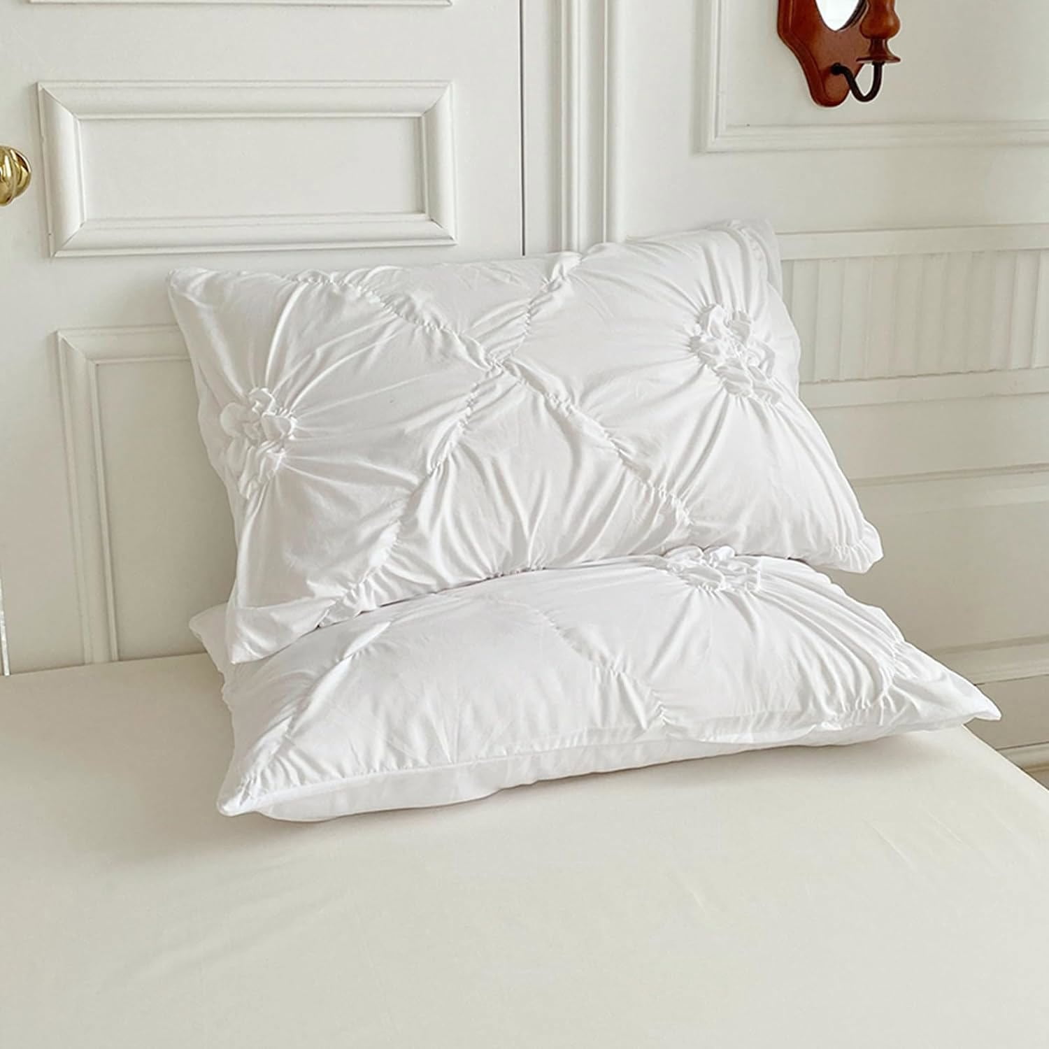 Rustic French Style Textured Flower Pinch Pleated White Duvet Cover Set Solid Luxury Bedding Sets,Queen Size