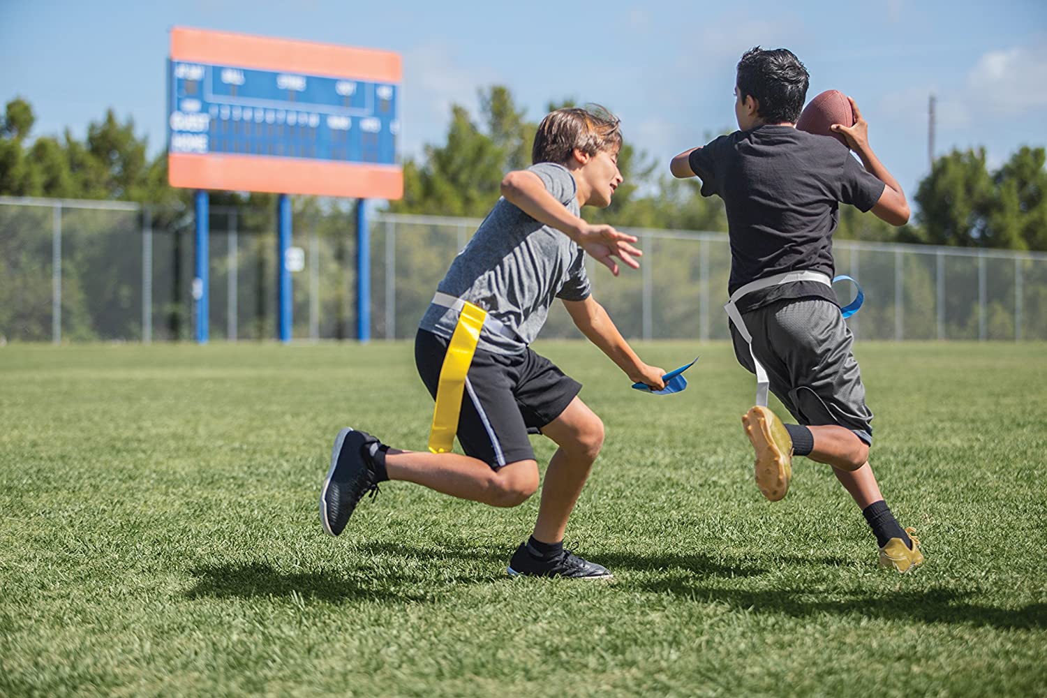 Sklz Flag Football 10 Player Deluxe Set With Flags Belts And Cones Walmart Com
