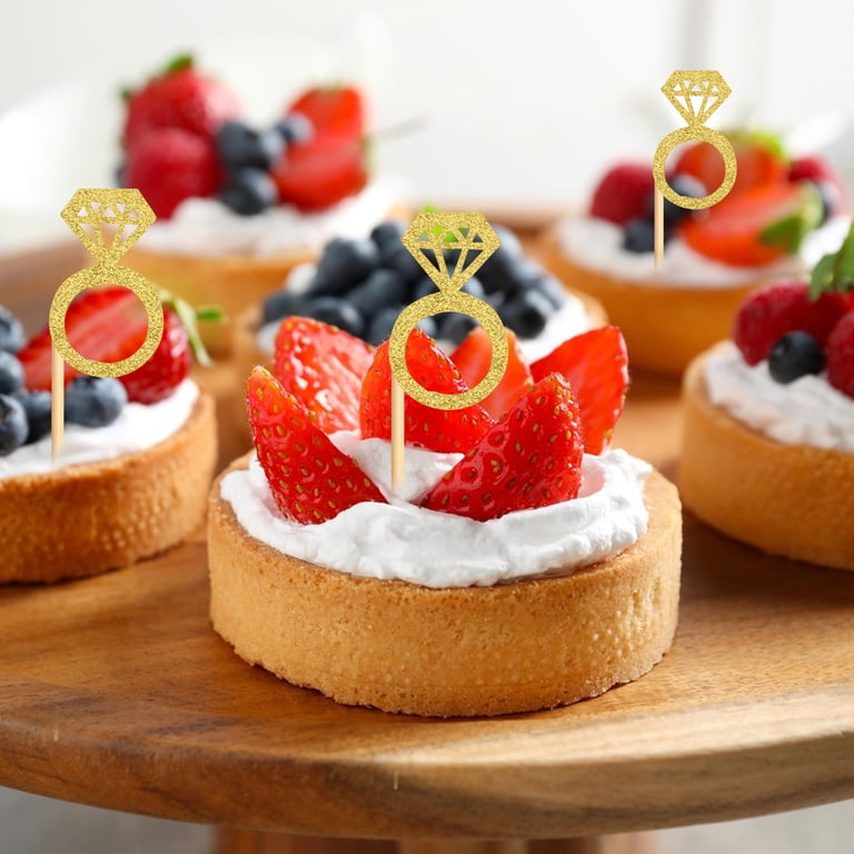 Birthday Topper Rings Wedding ring cupcake toppers | Honestweddingadvice.com