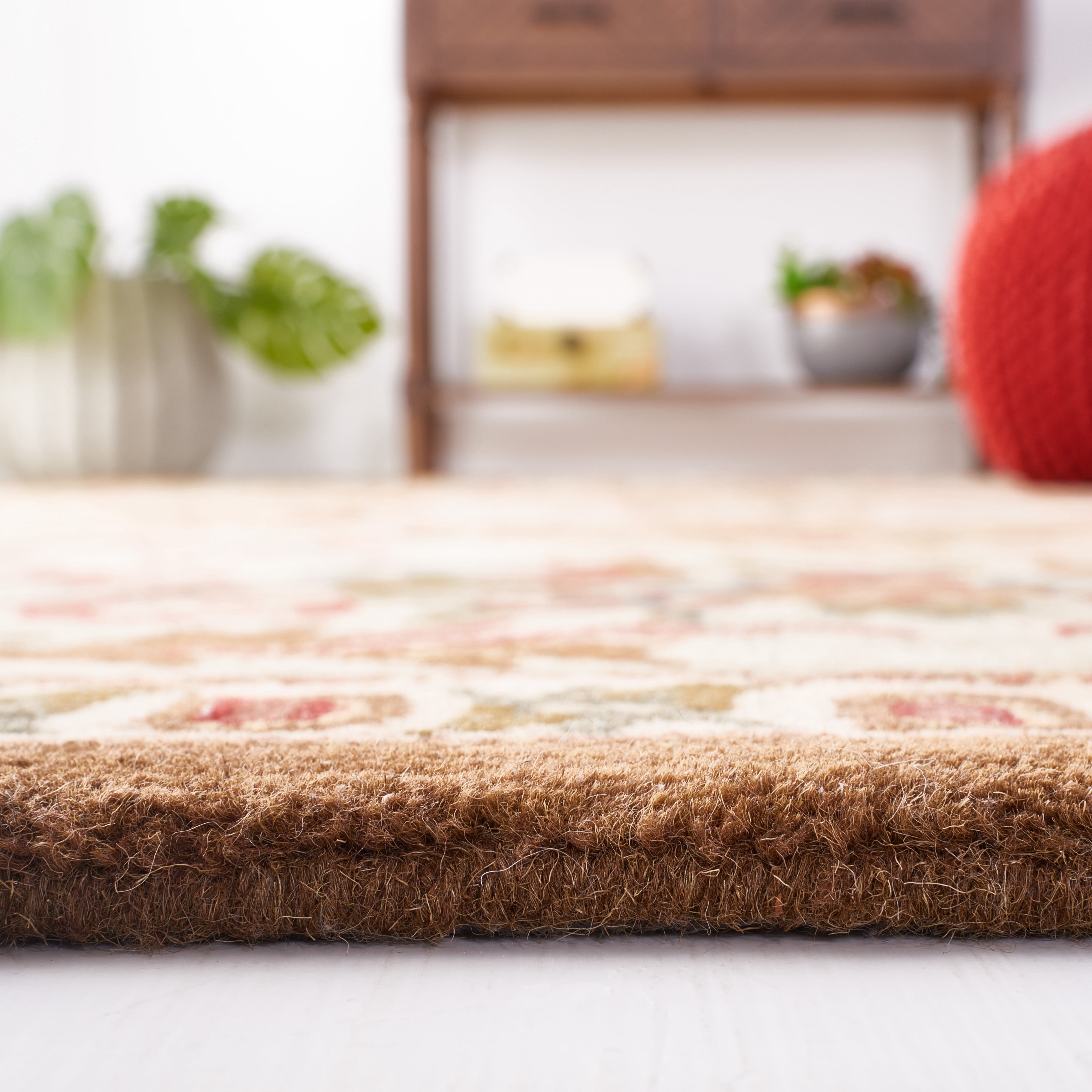 SAFAVIEH Classic Kirsteen Oriental Wool Runner Rug, Beige/Olive, 2'3" x 12'